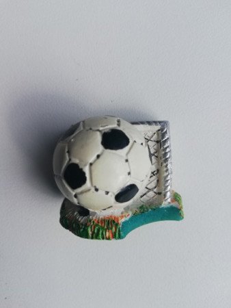 MAGNETKA - LOPTA V BRANE